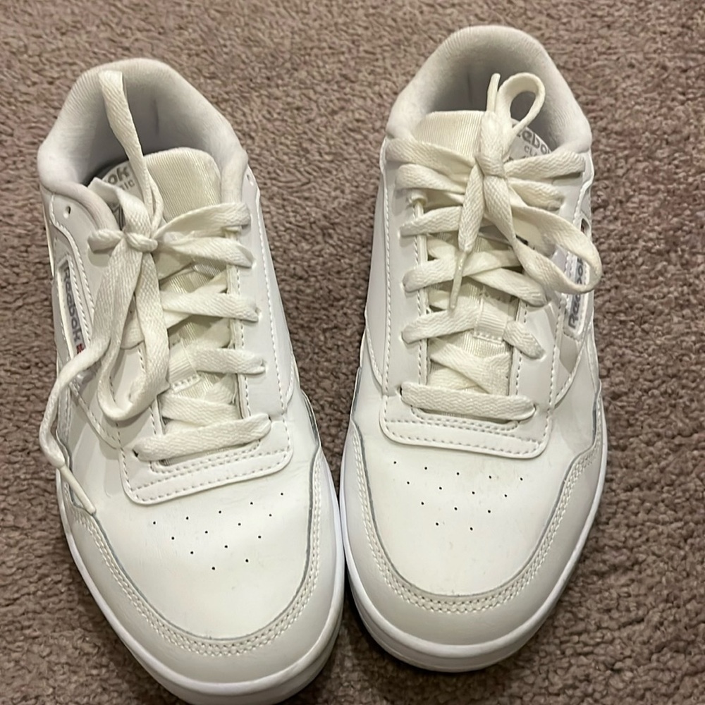 Womens White Reeboks